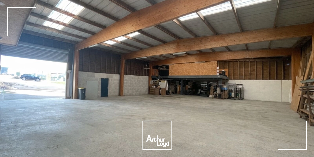 Locaux d'activité & Entrepôts - Vente - AMBLAINVILLE - 60110 - 584-584 - 7654554