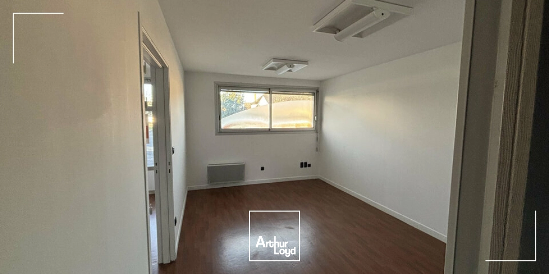 Bureaux - Location - COSNAC - 19360 - 70-70 - 7668855