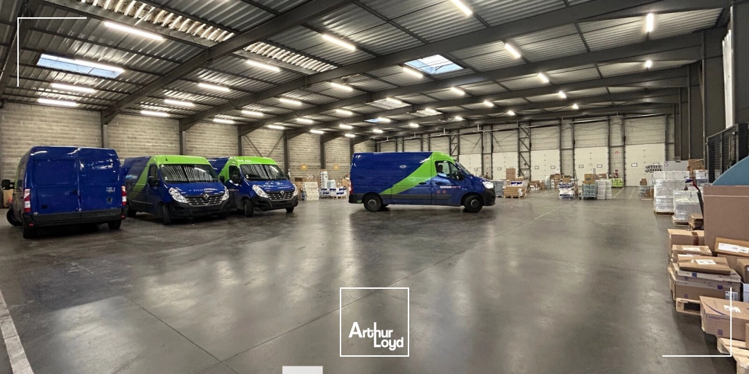 Locaux d'activité & Entrepôts - Vente - SAINT PRIEST - 69800 - 1550-1550 - 7669623