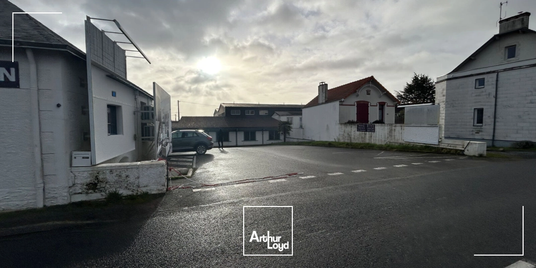 Locaux commerciaux - Location - DIVATTE SUR LOIRE - 44450 - 592-592 - 7670981