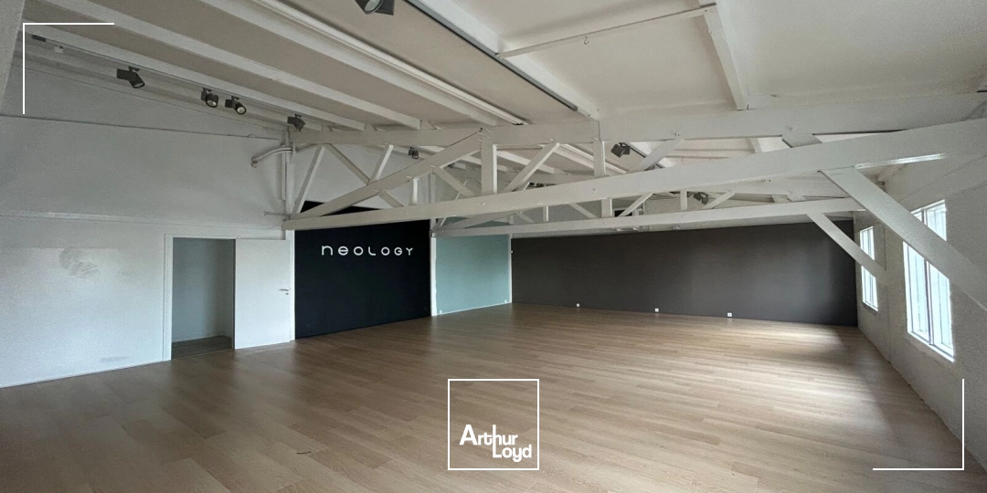 Locaux commerciaux - Location - DIVATTE SUR LOIRE - 44450 - 592-592 - 7670974