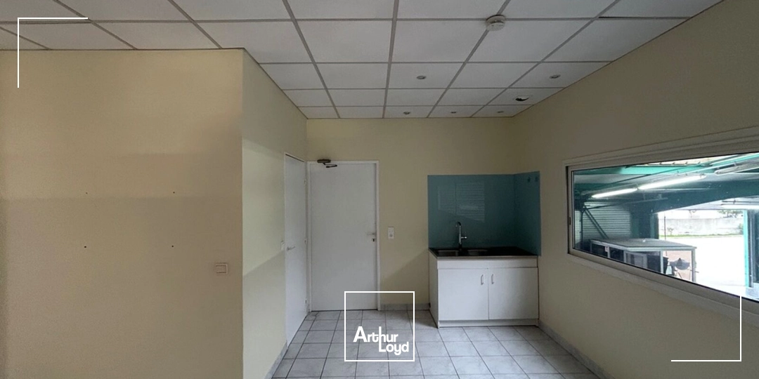 Locaux d'activité & Entrepôts - Location - PERPIGNAN - 66000 - 172-867 - 7671075