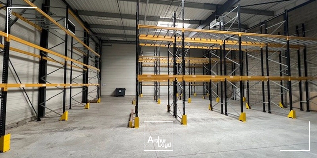 Locaux d'activité & Entrepôts - Location - BOIS D'ARCY - 78390 - 600-600 - 7671236