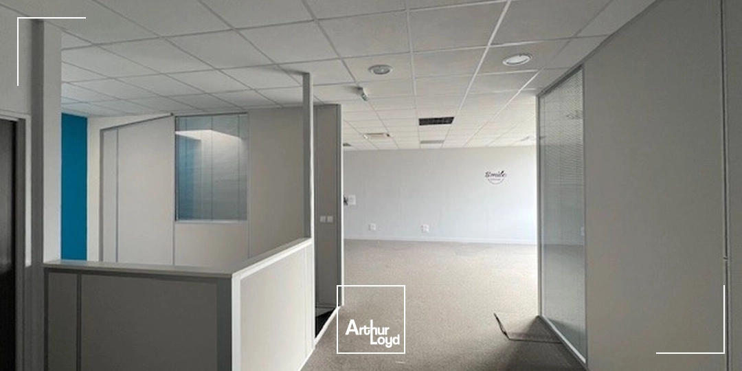 Locaux d'activité & Entrepôts - Location - BOIS D'ARCY - 78390 - 600-600 - 7671240