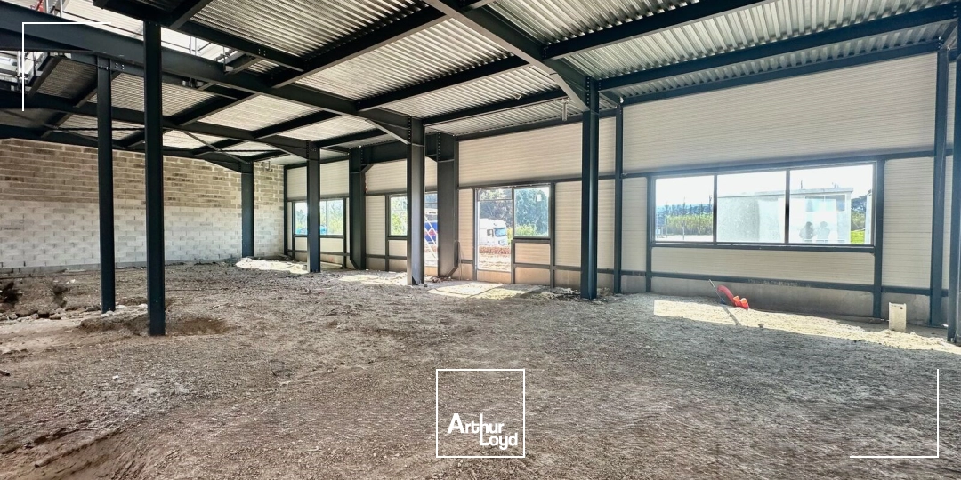 Locaux d'activité & Entrepôts - Vente - MARIGNANE - 13700 - 463-1855 - 7673340