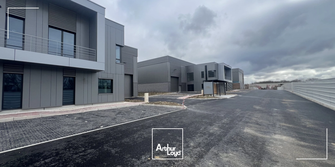 Locaux d'activité & Entrepôts - Location - COURTRY - 77181 - 699-4459 - 7675825