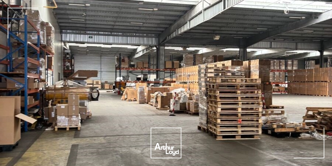 Locaux d'activité & Entrepôts - Vente - VENISSIEUX - 69200 - 8800-8800 - 7677084