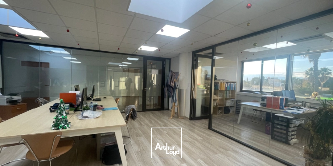 Bureaux - Vente - NIMES - 30900 - 212-212 - 7679150