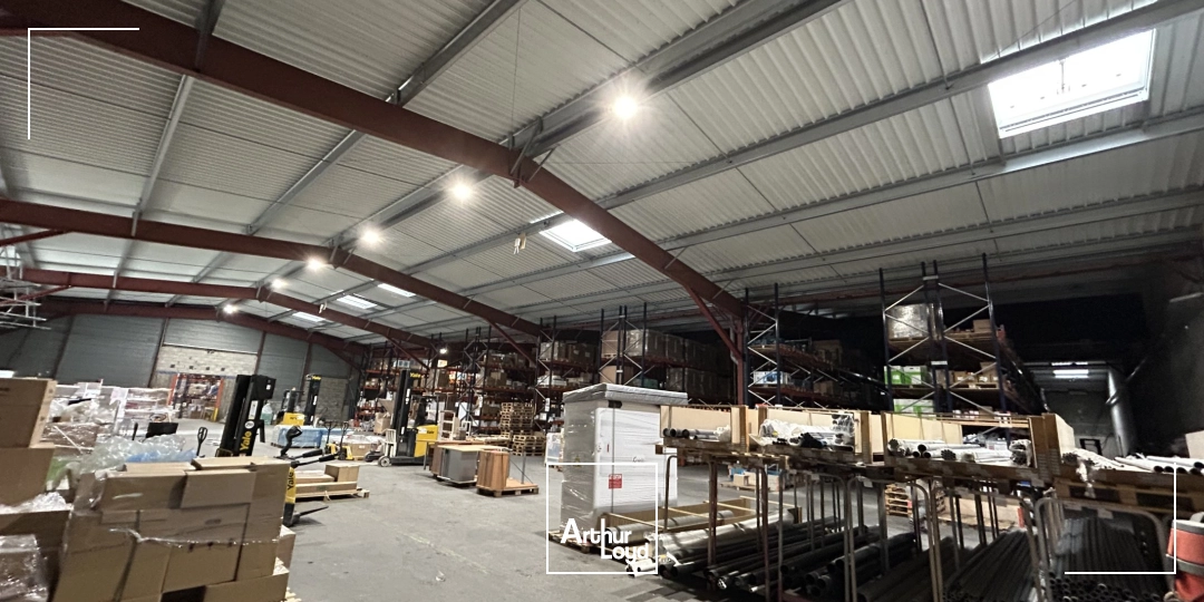 Locaux d'activité & Entrepôts - Location - AMBARES ET LAGRAVE - 33440 - 1307-9212 - 7679179