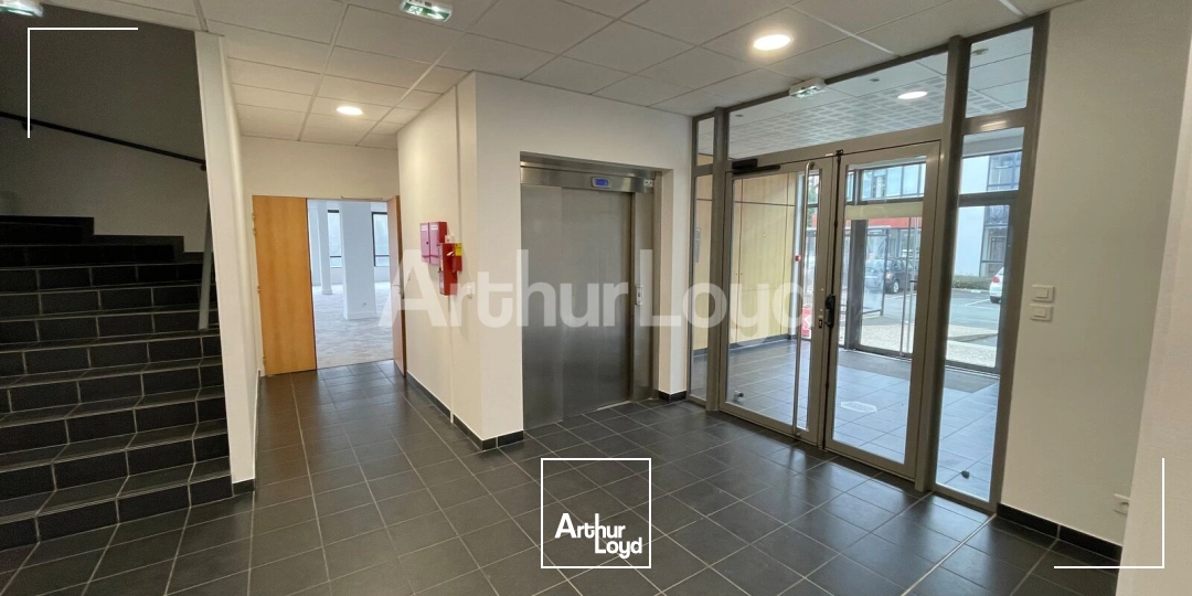 Bureaux - Location - SAINT ANDRE LEZ LILLE - 59350 - 1077.58-4433.94 - 7719384