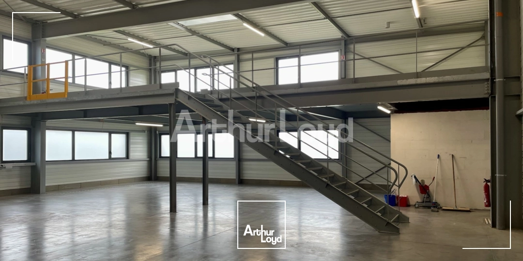 Locaux d'activité & Entrepôts - Location - COQUELLES - 62231 - 360-360 - 7720705