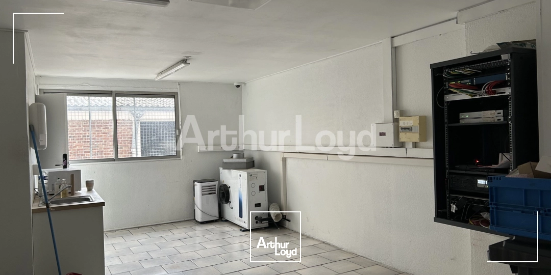 Locaux commerciaux - Location - LILLE - 59000 - 115.8-115.8 - 7721305