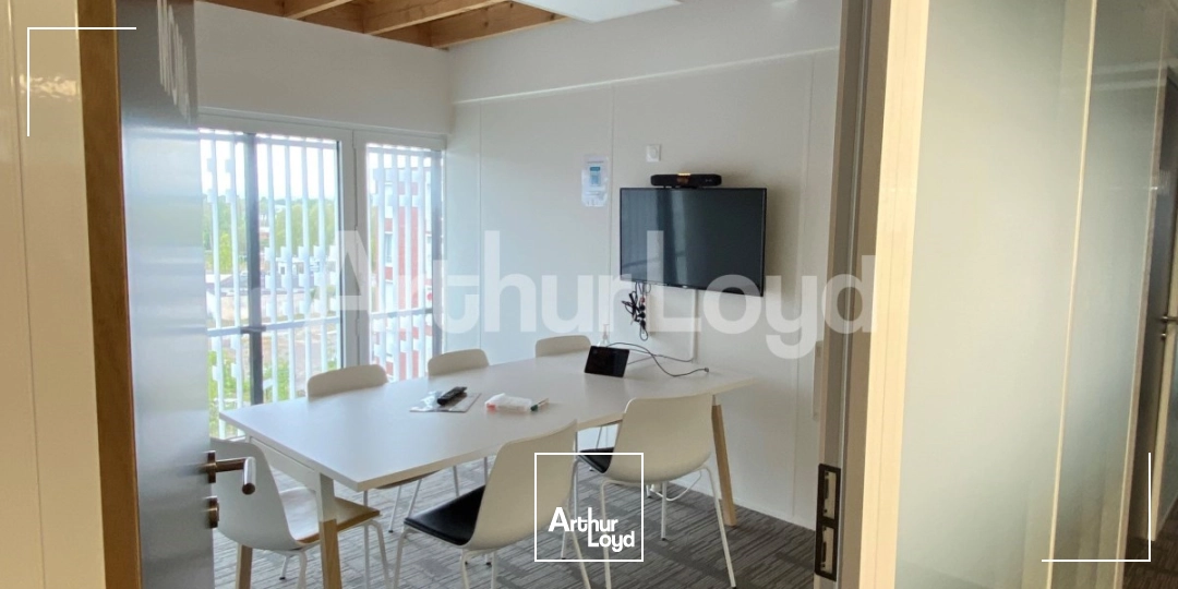 Bureaux - Location - VILLENEUVE D'ASCQ - 59650 - 334-1200 - 7721813