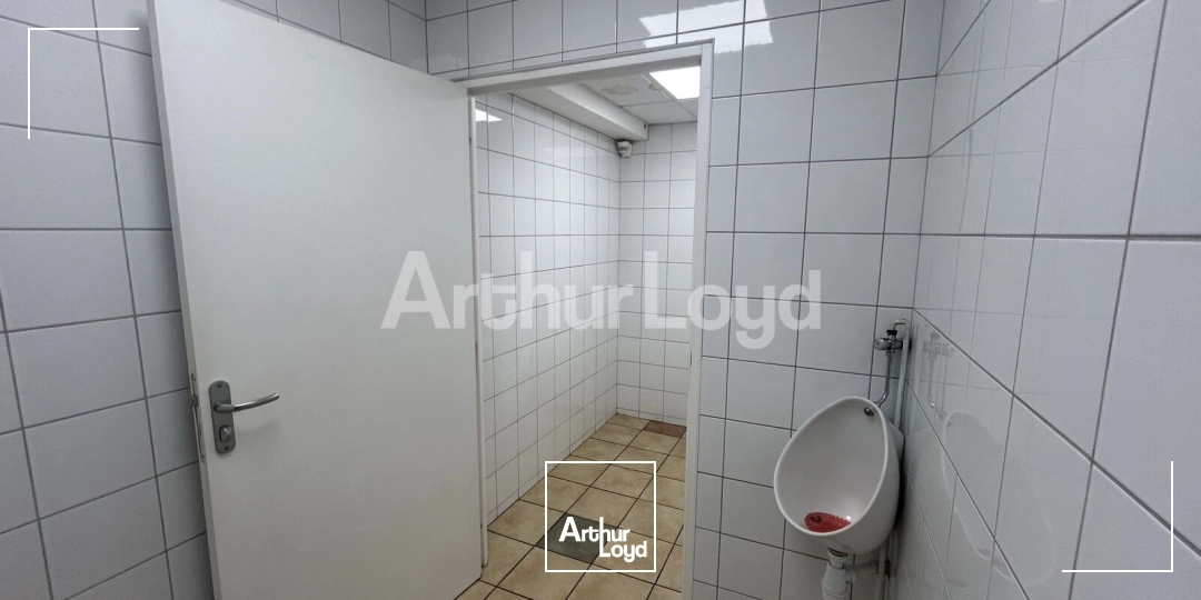 Locaux commerciaux - Location - LILLE - 59000 - 110-110 - 7722138