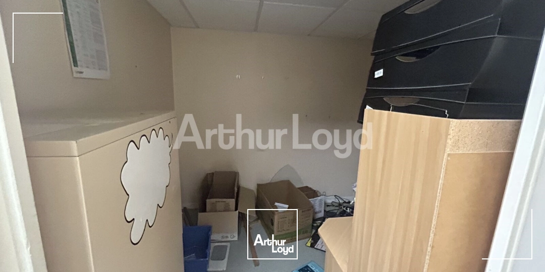 Locaux commerciaux - Location - LILLE - 59000 - 110-110 - 7722145