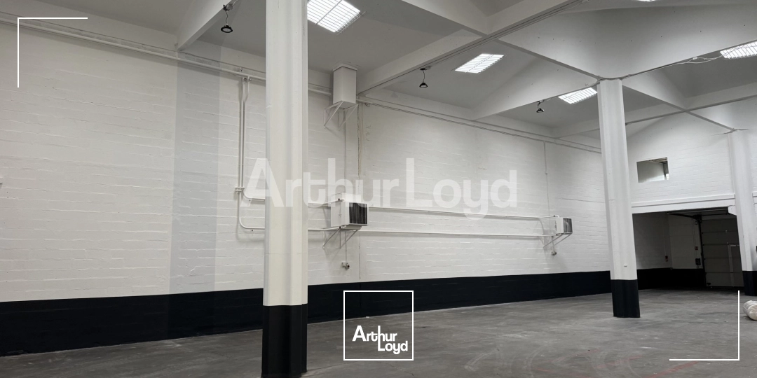 Locaux d'activité & Entrepôts - Location - VILLENEUVE D'ASCQ - 59650 - 576-3552 - 7722433