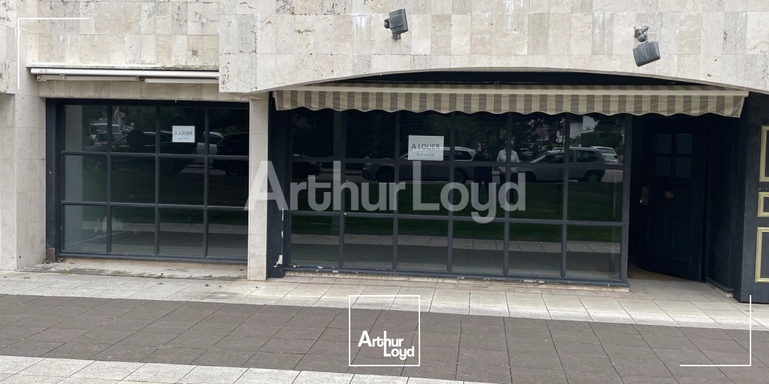 Locaux commerciaux - Location - LE TOUQUET PARIS PLAGE - 62520 - 147.77-147.77 - 7722653