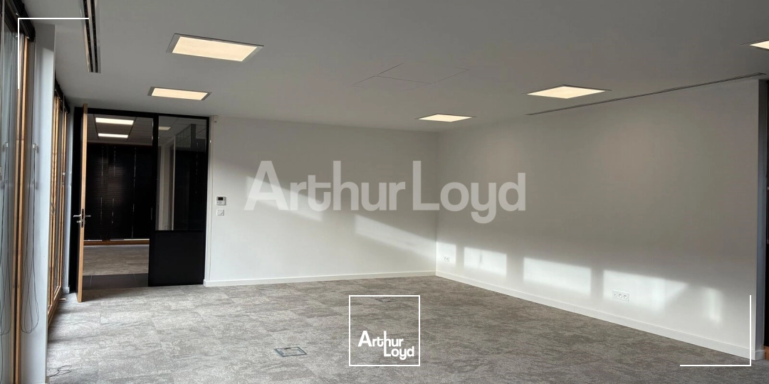 Bureaux - Location - VILLENEUVE D'ASCQ - 59650 - 221-710.25 - 7723510