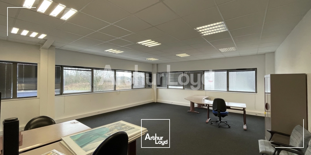 Bureaux - Location - LA CHAPELLE D'ARMENTIERES - 59930 - 175-710 - 7724127