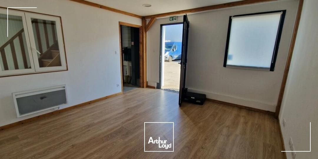 Locaux d'activité & Entrepôts - Location - LONGVIC - 21600 - 136-136 - 7725424