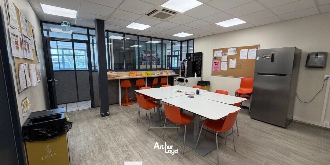 Locaux d'activité & Entrepôts - Location - GENAS - 69740 - 1667-1667 - 7727145