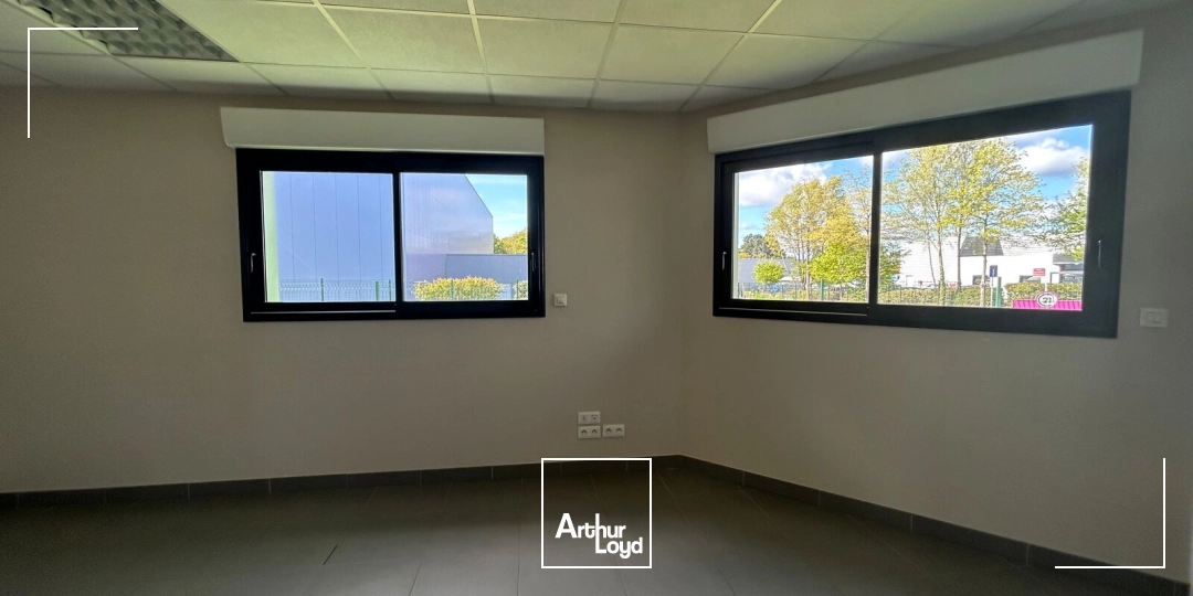 Locaux d'activité & Entrepôts - Location - SAINT NAZAIRE - 44600 - 541.45-541.45 - 7736425