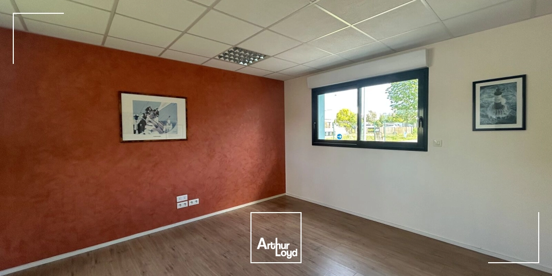 Locaux d'activité & Entrepôts - Location - SAINT NAZAIRE - 44600 - 541.45-541.45 - 7736426