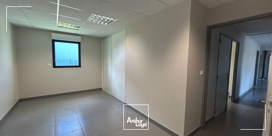 Locaux d'activité & Entrepôts - Location - SAINT NAZAIRE - 44600 - 541.45-541.45 - 7736429