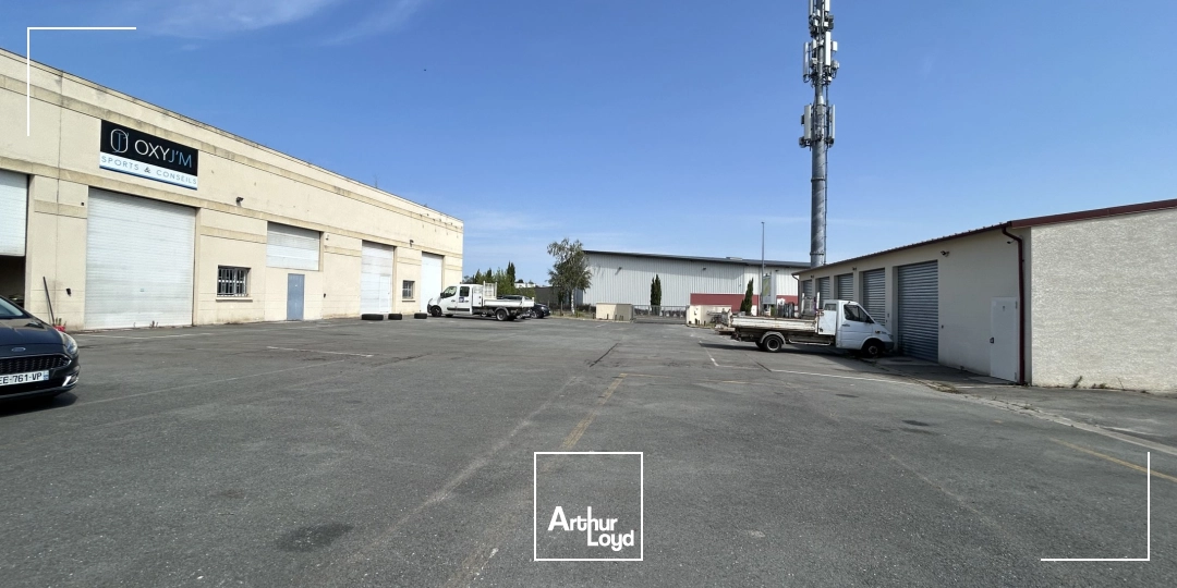 Locaux d'activité & Entrepôts - Location - EYSINES - 33320 - 370-370 - 7743788