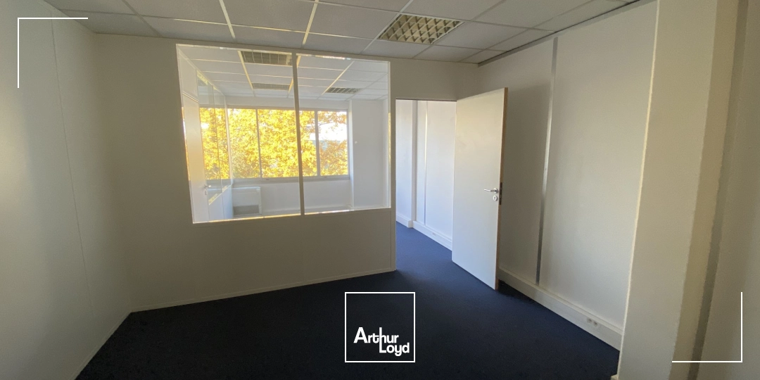 Bureaux - Location - MERIGNAC - 33700 - 100-550 - 7744540