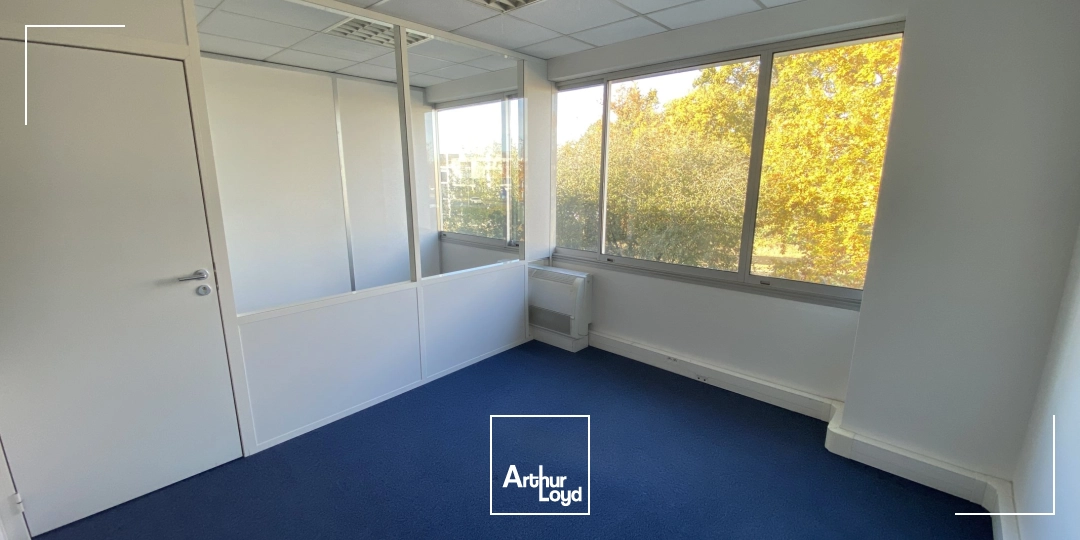 Bureaux - Location - MERIGNAC - 33700 - 100-550 - 7744536