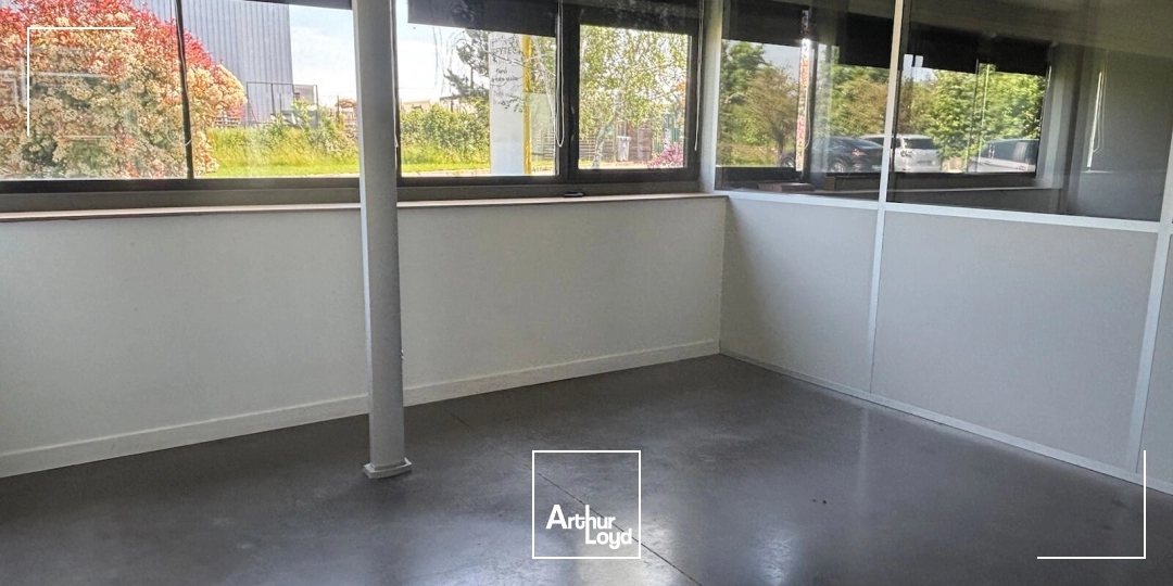 Locaux d'activité & Entrepôts - Location - SAINT CHAMOND - 42400 - 256-256 - 7748250