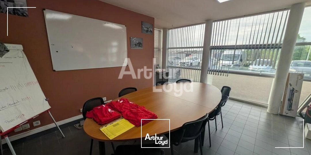 Locaux d'activité & Entrepôts - Vente - GRAND-FOUGERAY - 35390 - 1050-1050 - 7751520