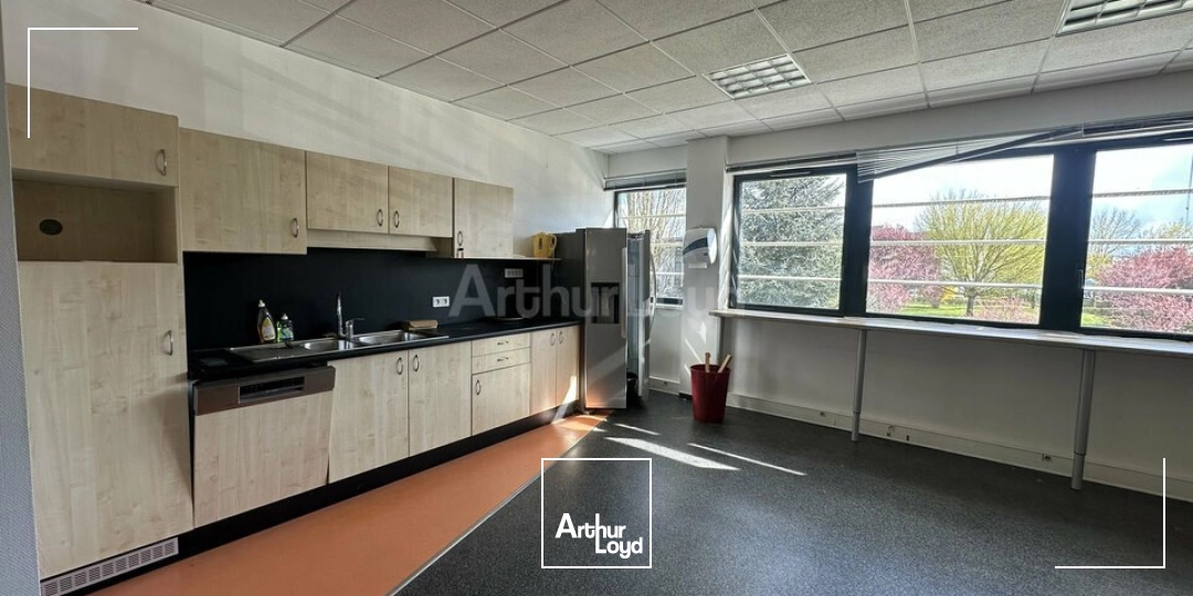 Bureaux - Location - SCHILTIGHEIM - 67300 - 69-1048 - 7752284