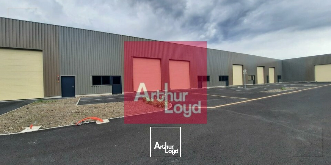 Locaux d'activité & Entrepôts - Location - LA ROCHE BLANCHE - 63670 - 226-226 - 7758904