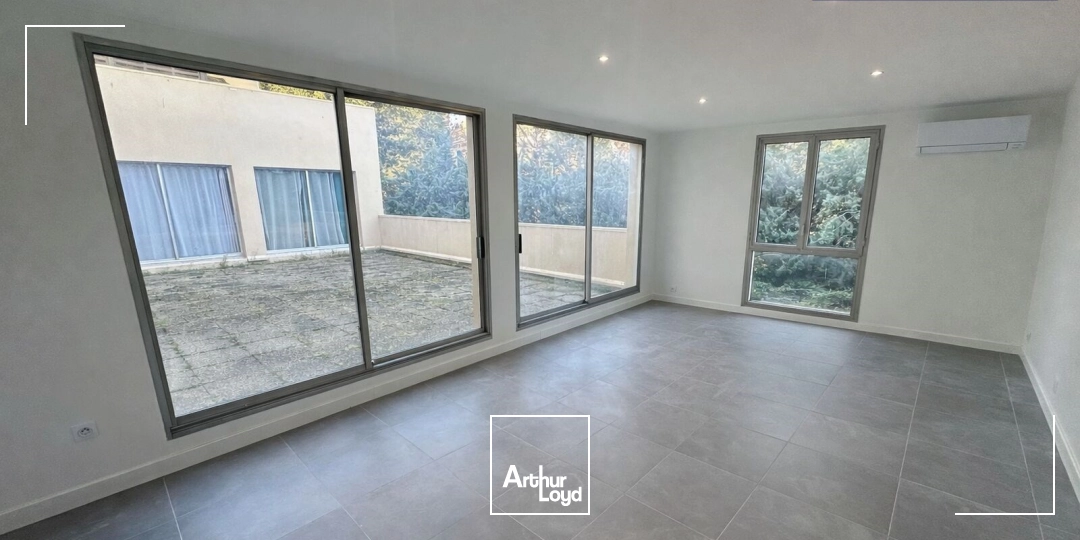 Bureaux - Location - AIX EN PROVENCE - 13090 - 15.57-152.06 - 7786139