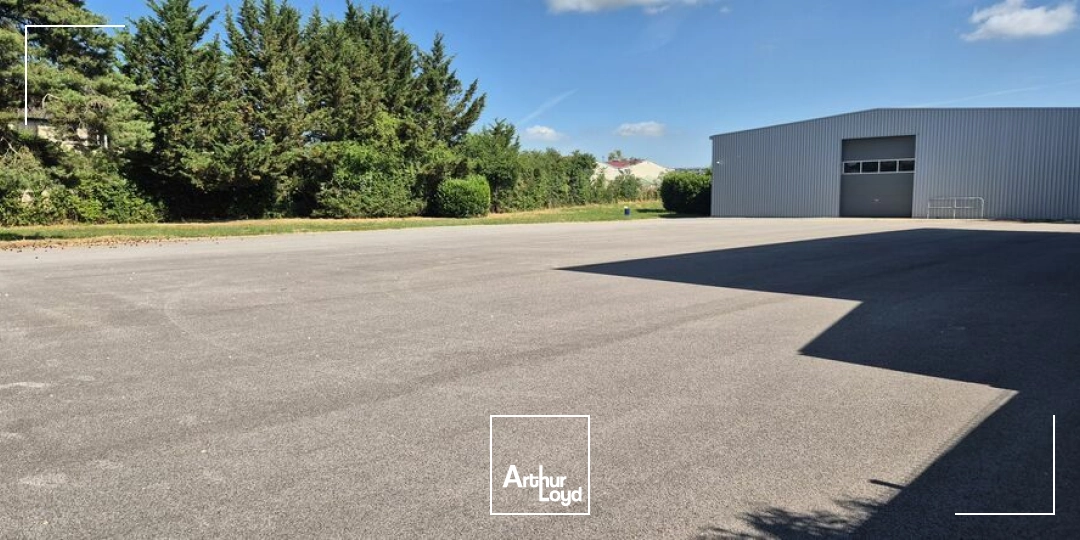 Locaux d'activité & Entrepôts - Location - FIXIN - 21220 - 670-670 - 7790805
