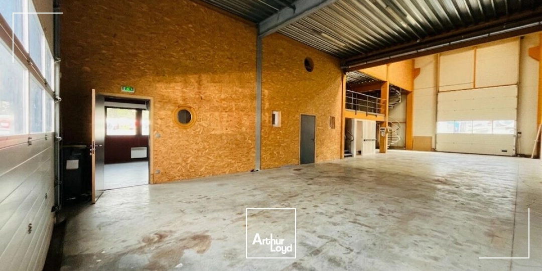 Locaux d'activité & Entrepôts - Location - TANCARVILLE - 76430 - 550-550 - 7799296
