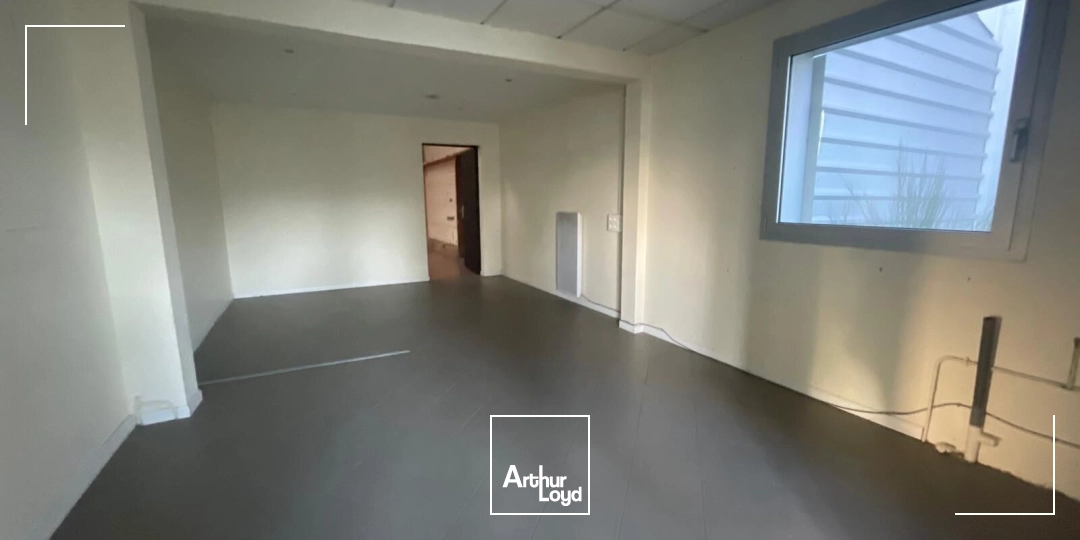 Locaux d'activité & Entrepôts - Location - PLOEREN - 56880 - 700-700 - 7801802