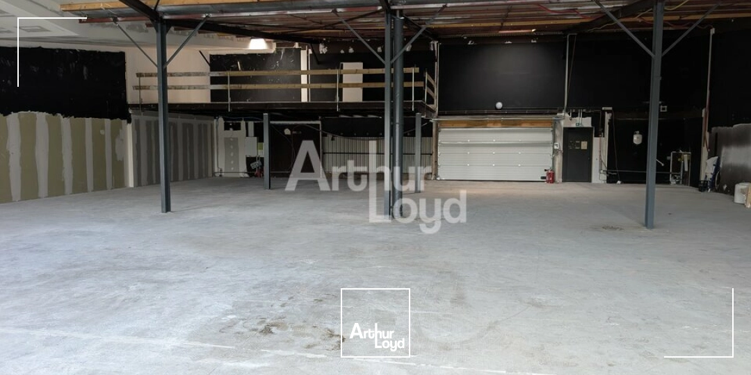 Locaux commerciaux - Location - LA CHAPELLE DES FOUGERETZ - 35520 - 510-510 - 7802456