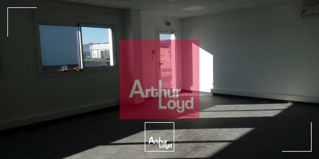 Locaux d'activité & Entrepôts - Location - GERZAT - 63360 - 366-366 - 7804846
