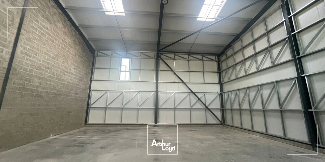 Locaux d'activité & Entrepôts - Vente - LABOISSIERE EN THELLE - 60570 - 750-750 - 7818232