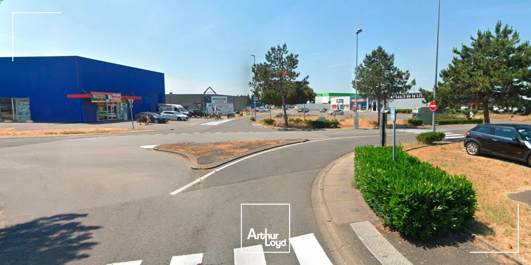Locaux commerciaux - Location - TRIGNAC - 44570 - 417-417 - 7822205