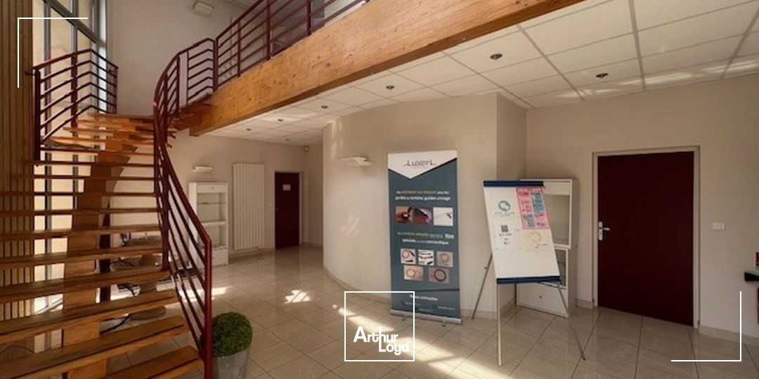 Locaux d'activité & Entrepôts - Vente - GOMETZ LE CHATEL - 91940 - 520-520 - 7822454