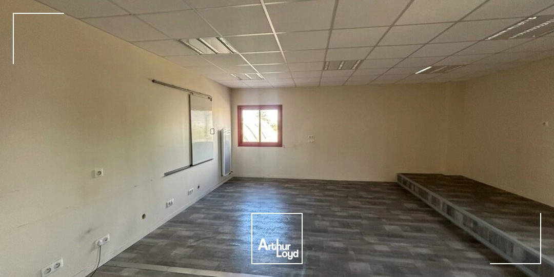 Locaux d'activité & Entrepôts - Vente - LA JAUDONNIÈRE - 85110 - 500-2250 - 7826367