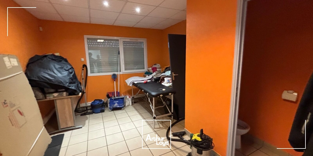 Locaux d'activité & Entrepôts - Location - QUINCAMPOIX - 76230 - 450-450 - 7827582