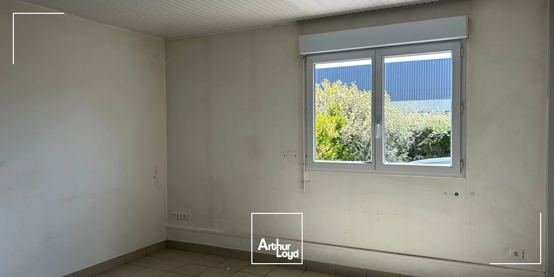 Locaux d'activité & Entrepôts - Location - SAINT ANDRE DES EAUX - 44117 - 261-261 - 7831742