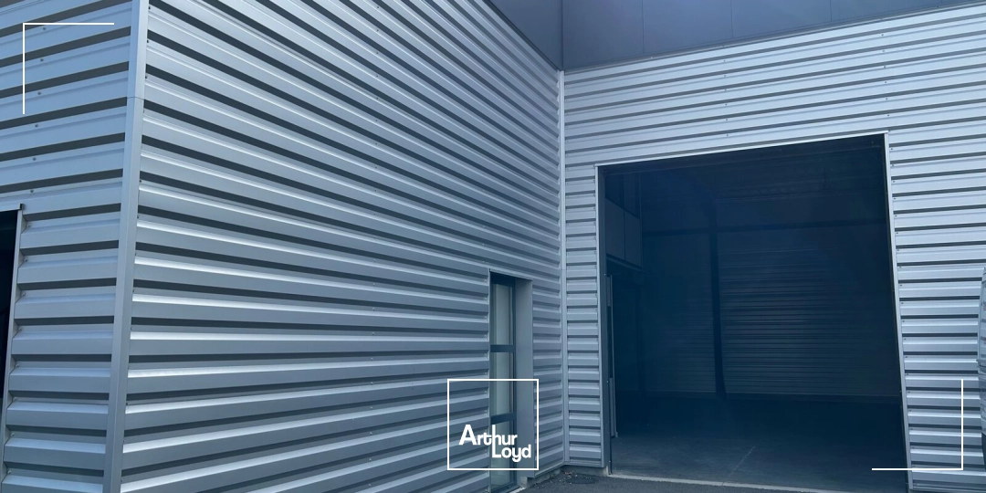 Locaux d'activité & Entrepôts - Location - VILLENAVE D'ORNON - 33140 - 260-260 - 7832222