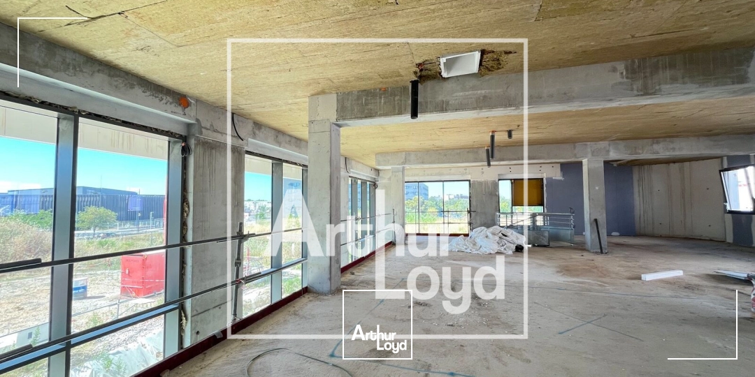 Locaux commerciaux - Location - CASTELNAU LE LEZ - 34170 - 261-522 - 7835992