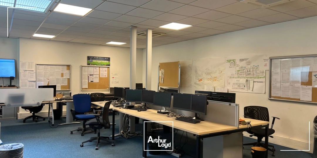 Locaux d'activité & Entrepôts - Location - ROISSY EN FRANCE - 95700 - 1282-1282 - 7836982